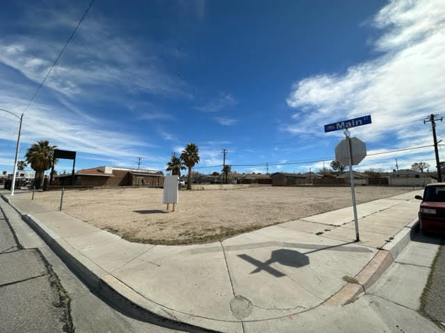 970 W Main St, Barstow, CA for sale - Building Photo - Image 2 of 8