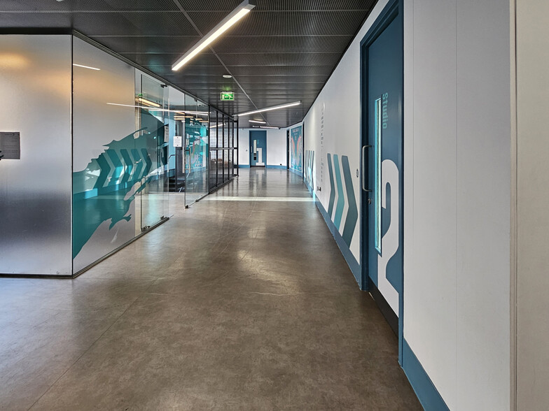 259-263 Goswell Rd, London for sale - Lobby - Image 2 of 8