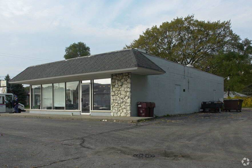 2411-2417 36th St SW, Wyoming, MI for sale - Building Photo - Image 3 of 3