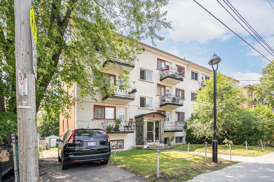 7058 Av Des Ormeaux, Anjou H1K 2X6 Residential for Sale