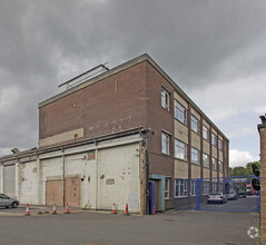 Stirling Way, Borehamwood for sale Primary Photo- Image 1 of 1