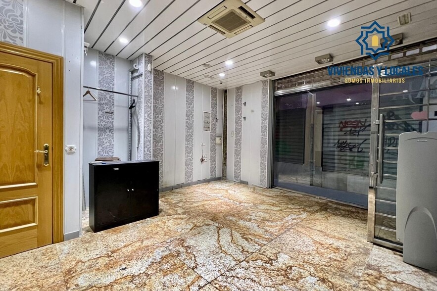 Calle Cerrajeros, 1, Granada, Granada to rent - Interior Photo - Image 3 of 6