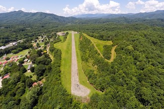 67 Lakeview Dr, Bryson City, NC for sale Building Photo- Image 1 of 1