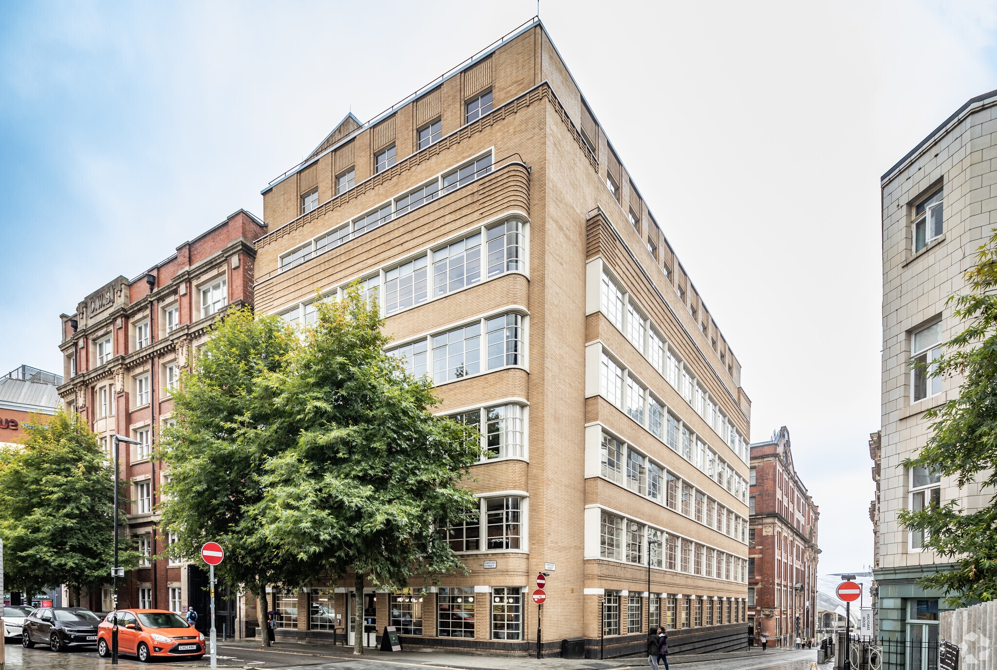 29 Dantzic St, Manchester for sale Building Photo- Image 1 of 1