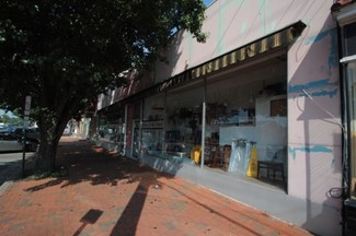 More details for 35 E Broad St, Burlington, NJ - Retail for Sale