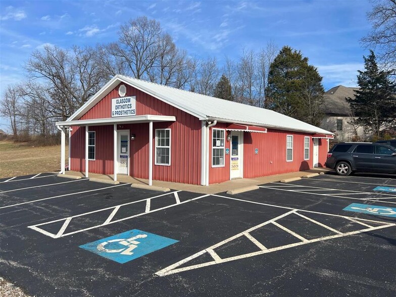 4288 N Jackson Hwy, Glasgow, KY for sale - Building Photo - Image 1 of 1