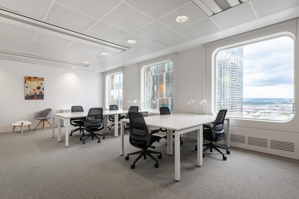 Location Bureaux 120 m² - Photo 1
