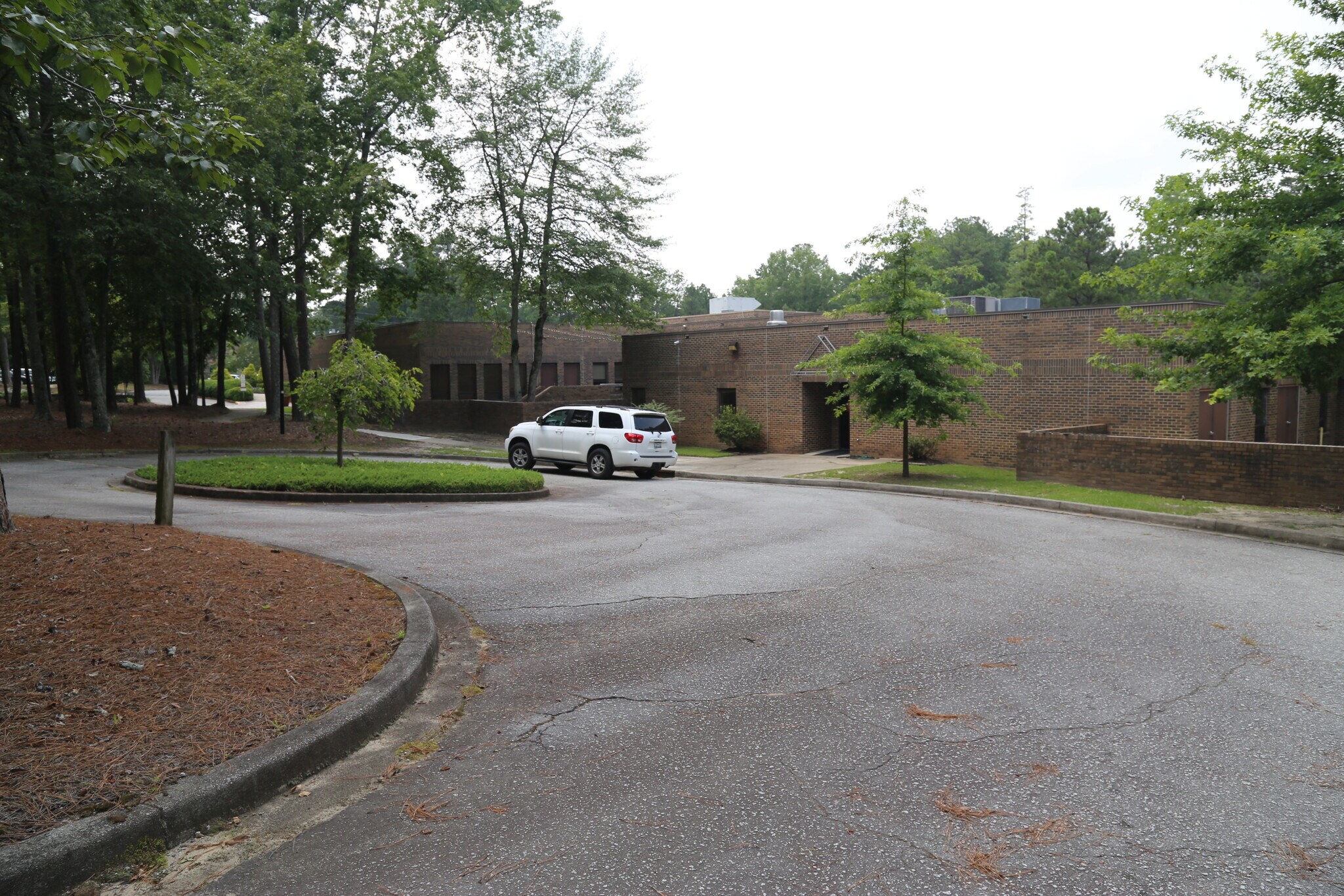 106 Hillpine Rd, Columbia, SC for sale Primary Photo- Image 1 of 1