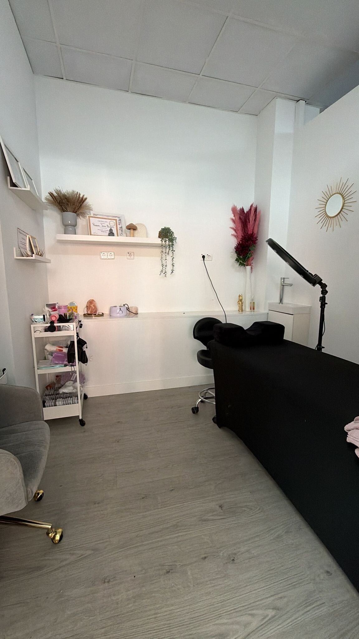 Retail in Alcalá de Henares, Madrid to rent Interior Photo- Image 1 of 3