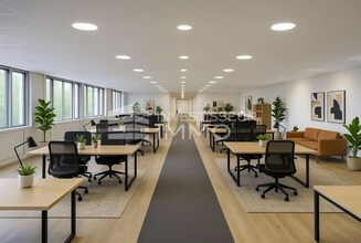 Office in Boissy-Saint-Léger to rent Interior Photo- Image 1 of 1