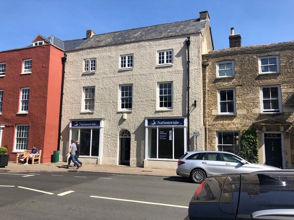 19 Market Pl, Tetbury for sale Building Photo- Image 1 of 1