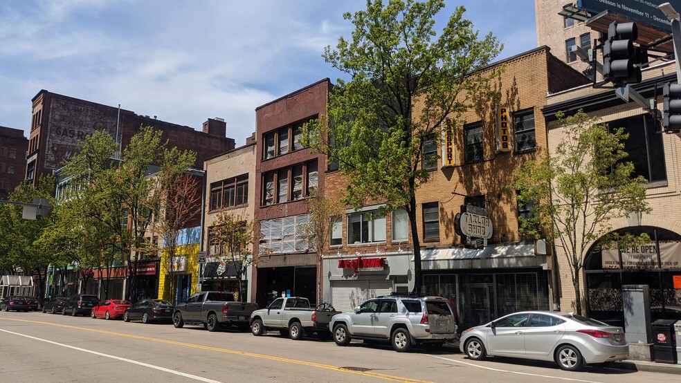 965 Liberty Ave, Pittsburgh, PA for sale - Building Photo - Image 1 of 1