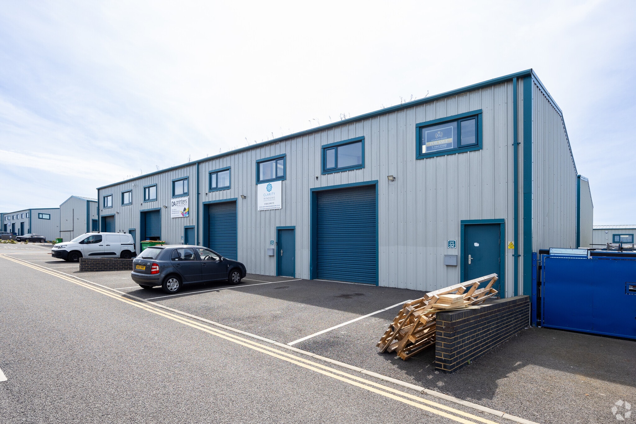 Manston Rd, Ramsgate to rent Primary Photo- Image 1 of 3