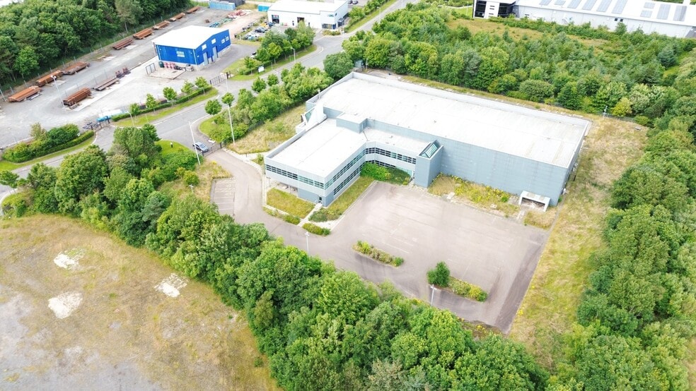 Claymore Dr, Bridge Of Don to rent - Aerial - Image 3 of 3