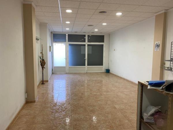 Retail in Elda, Alicante for sale Interior Photo- Image 1 of 10