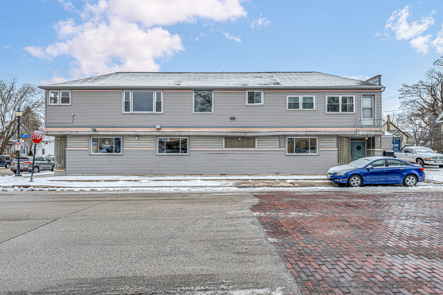 1202 Michigan Ave, Sheboygan, WI for sale - Building Photo - Image 3 of 29