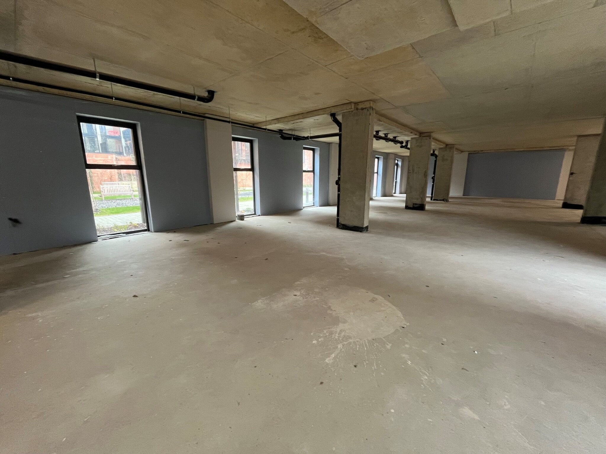 Campfield Rd, St Albans to rent Interior Photo- Image 1 of 1