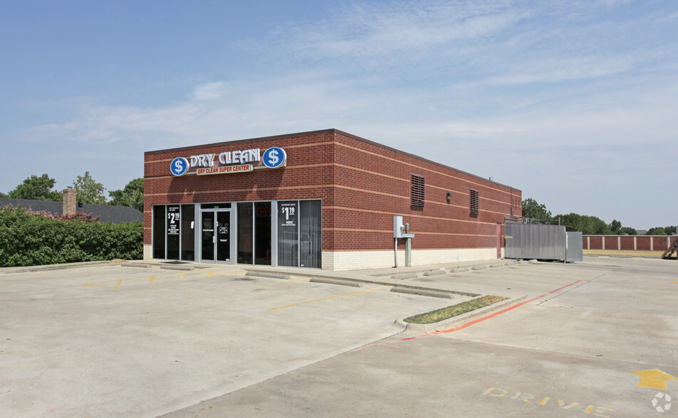 4307 Western Center Blvd, Fort Worth, TX for sale - Primary Photo - Image 1 of 3