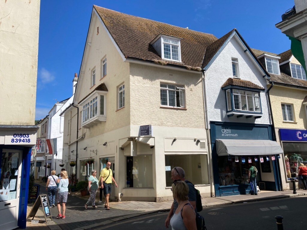 24 Duke St, Dartmouth for sale Primary Photo- Image 1 of 1