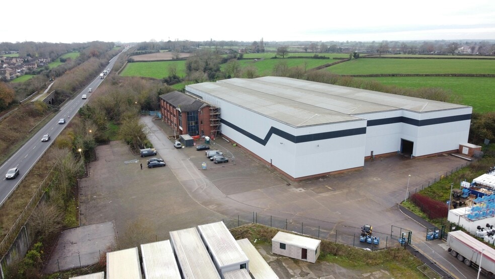 Lawford Rd, Rugby to rent - Building Photo - Image 2 of 7