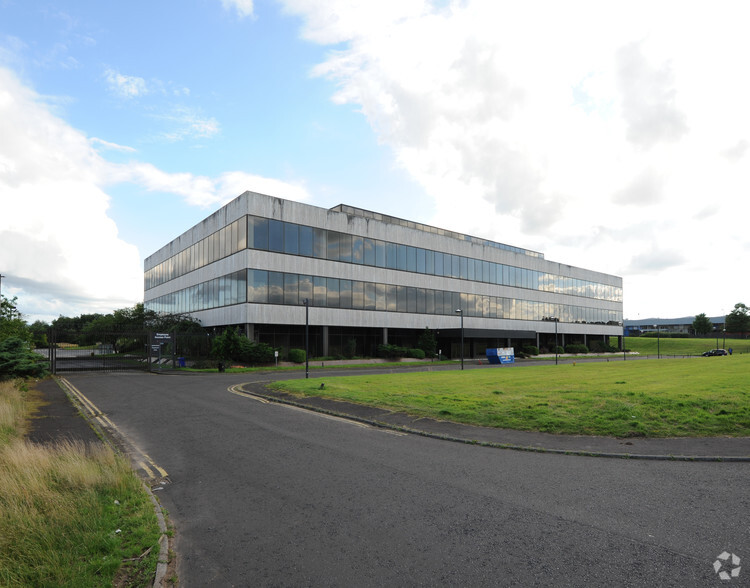 103 Westerhill Rd, Bishopbriggs for sale - Primary Photo - Image 1 of 1