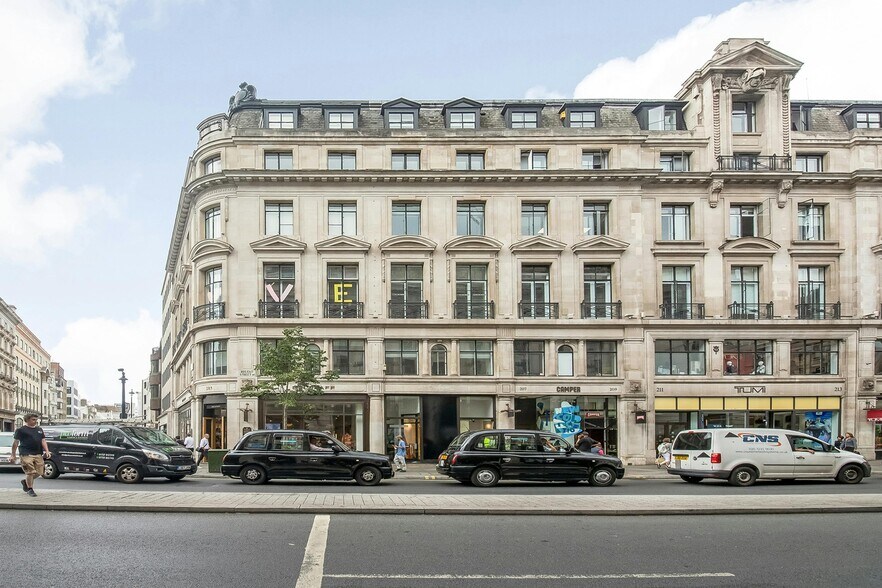 211-221 Regent St, London to rent - Building Photo - Image 2 of 52