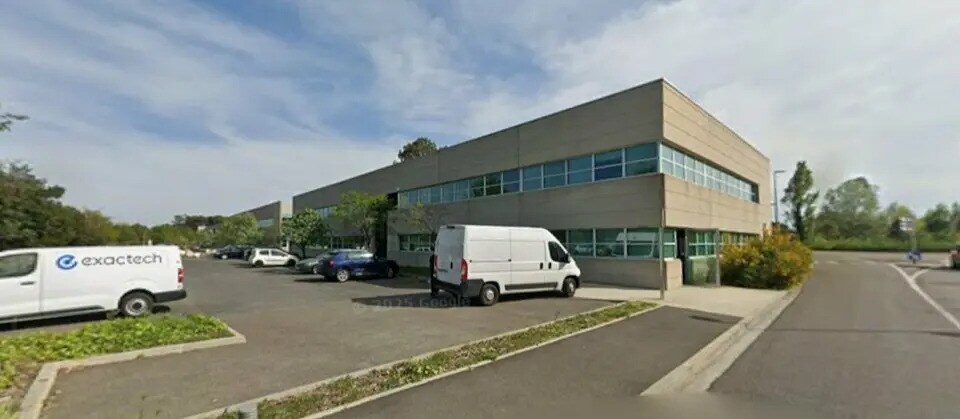 Office in Mérignac to rent - Building Photo - Image 1 of 4