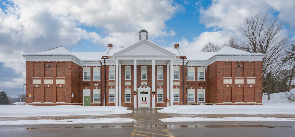 5960 Main St, Martinsburg, NY for sale - Building Photo - Image 1 of 1