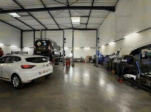 Light Industrial in Belloy-en-France to rent Interior Photo- Image 2 of 7