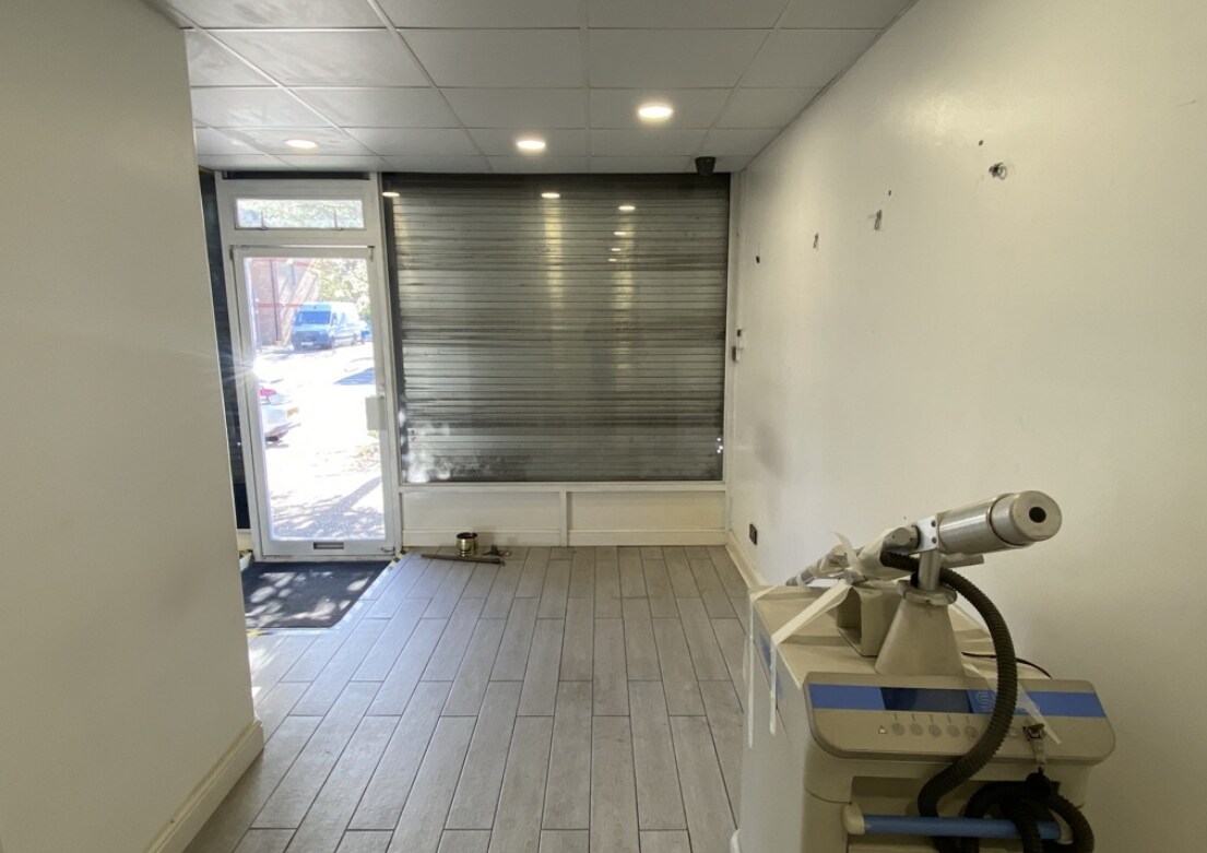 25 Tentelow Ln, Southall for sale Building Photo- Image 1 of 1