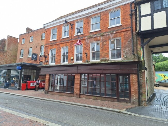 More details for 93-95 High St, Godalming - Office to Rent