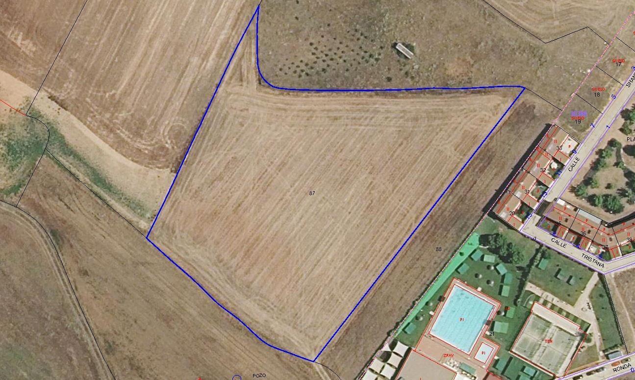 Land in Aldeatejada, Salamanca to rent Primary Photo- Image 1 of 2