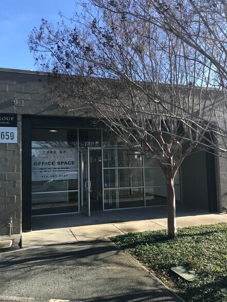 2657-2659 Spring St, Redwood City, CA for rent - Building Photo - Image 2 of 10