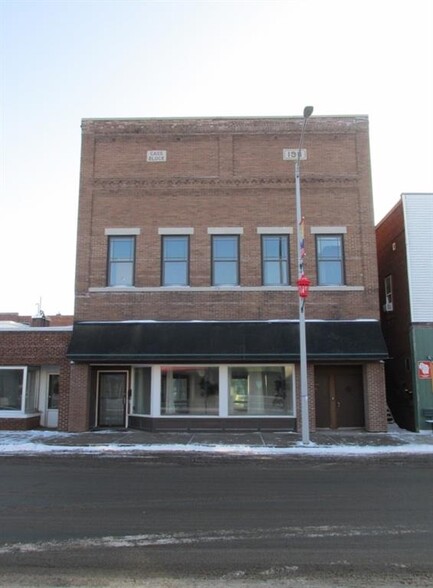 104 W Miner Ave, Ladysmith, WI for sale - Building Photo - Image 1 of 22