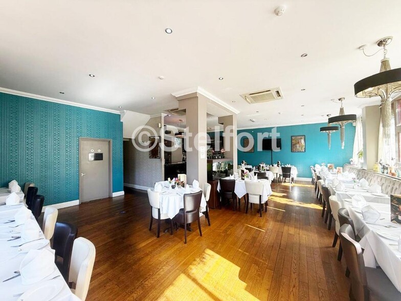 14 Westbourne Rd, London to rent - Building Photo - Image 3 of 8