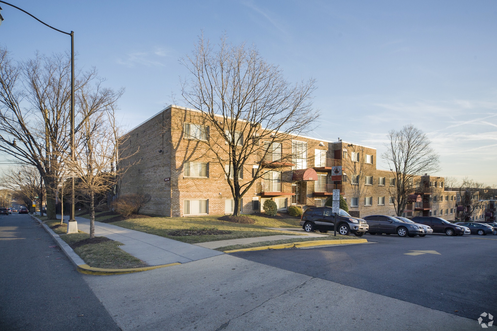 908-922 Eastern Ave NE, Washington, DC for sale Primary Photo- Image 1 of 1