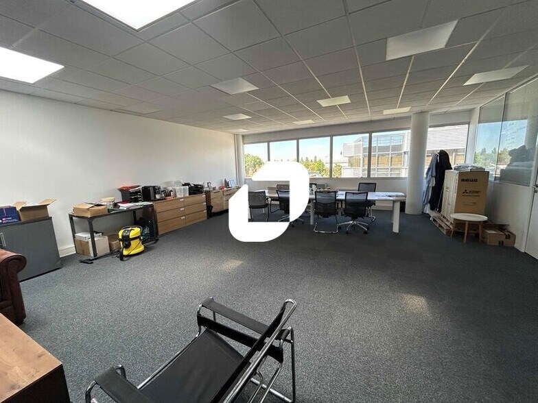 Office in Argenteuil to rent - Interior Photo - Image 3 of 10