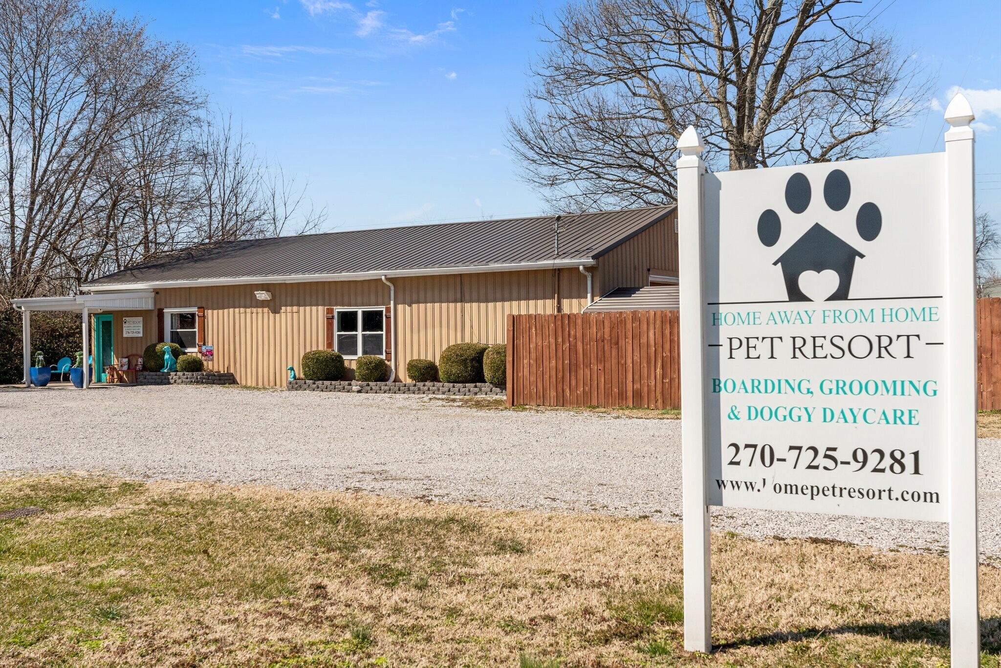 707 Hopkinsville St, Russellville, KY for sale Primary Photo- Image 1 of 1