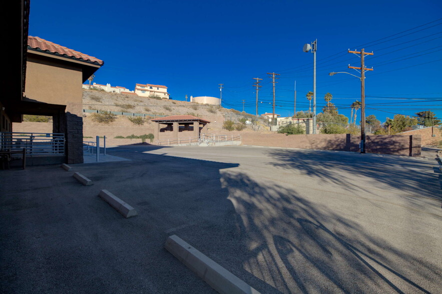 1404 Colorado St, Boulder City, NV for sale - Building Photo - Image 3 of 19