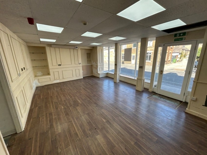 6B Park St, Ripon to rent Interior Photo- Image 1 of 4