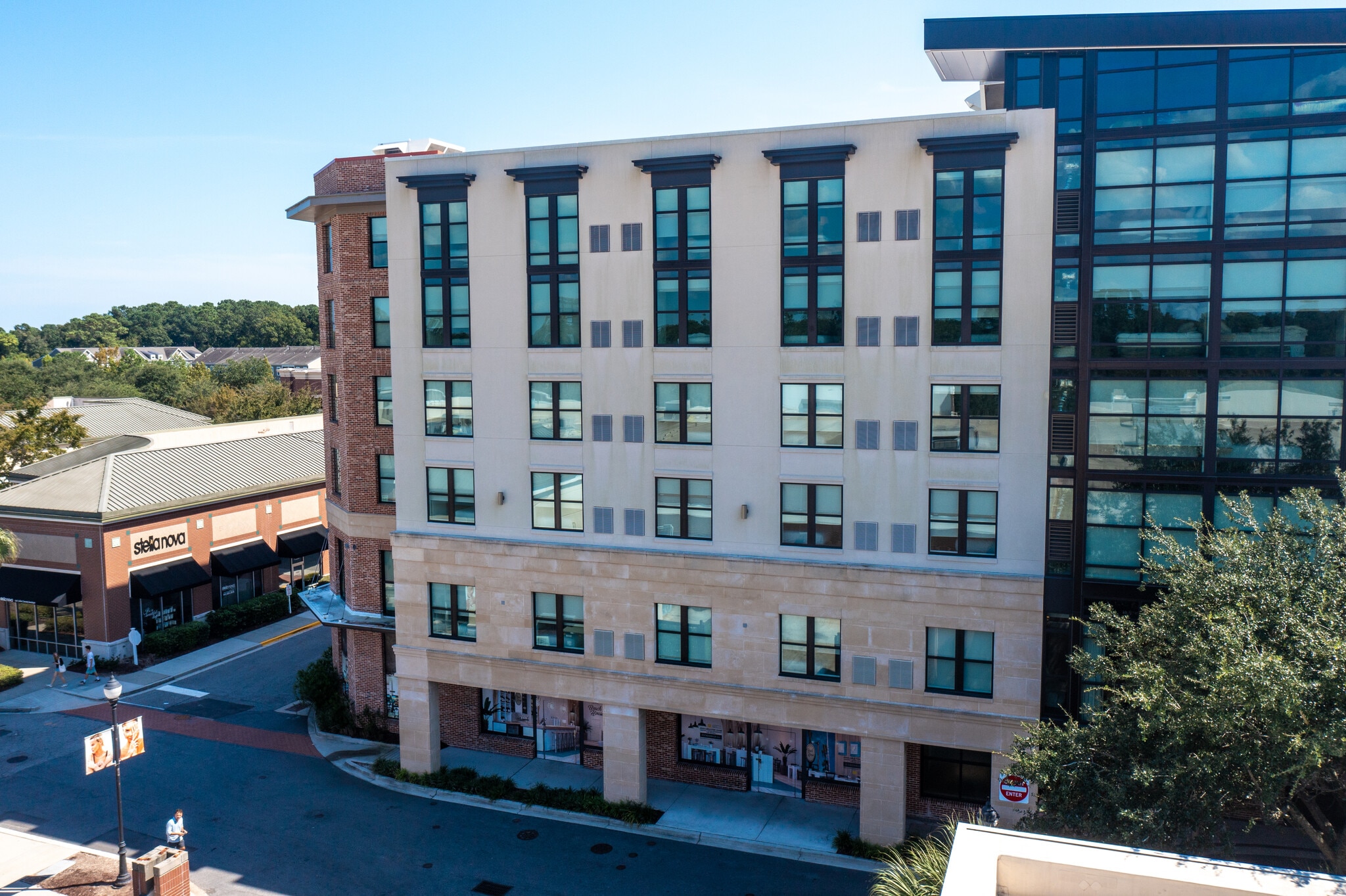 1600-1636 Palmetto Grande Dr, Mount Pleasant, SC to rent Building Photo- Image 1 of 3