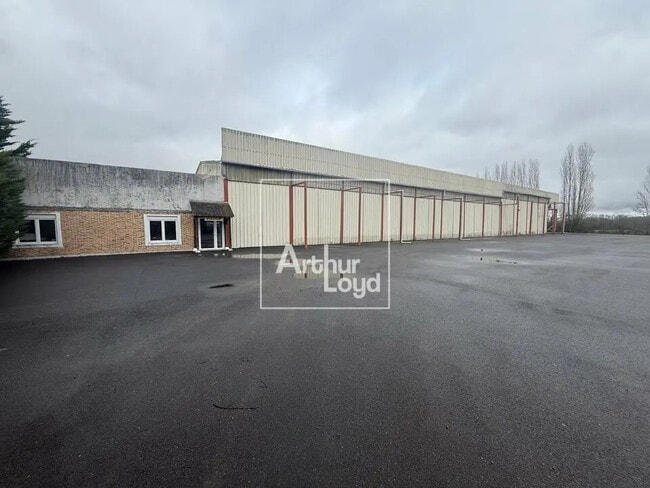 Vente Entrepôt 1 500 m²