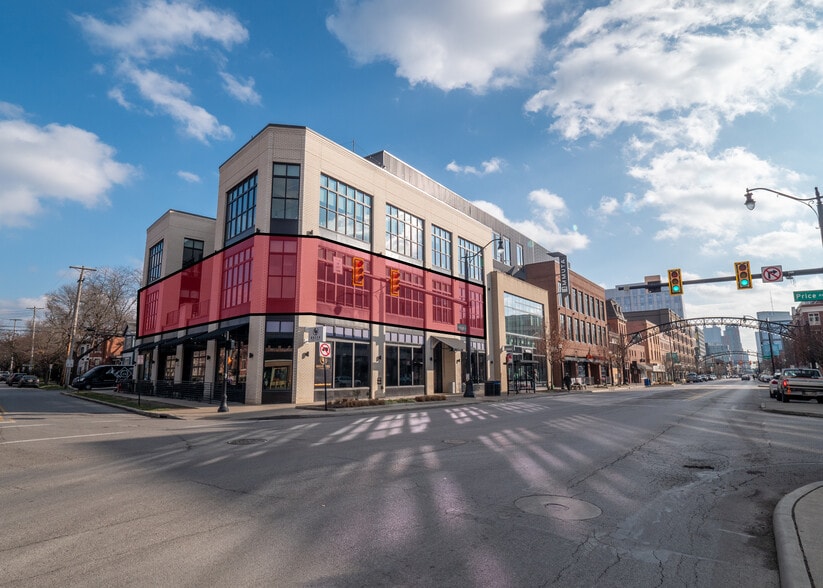 886 N High St, Columbus, OH for rent - Building Photo - Image 1 of 26