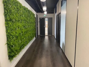 2 Rue Louis Pergaud, Maisons-Alfort for sale Interior Photo- Image 2 of 2