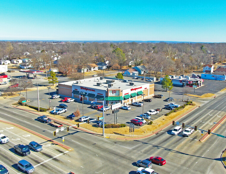 100 N 32nd St, Muskogee, OK for sale - Building Photo - Image 1 of 1