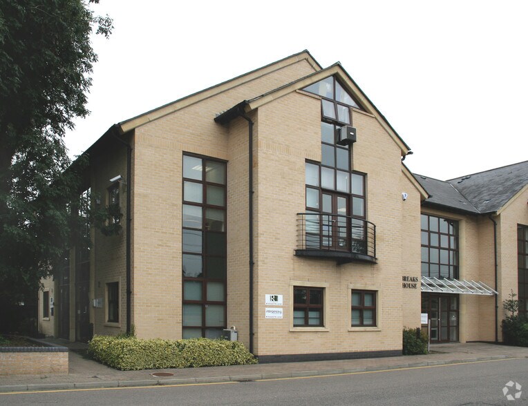 Mill Ct, Great Shelford to rent - Primary Photo - Image 1 of 4