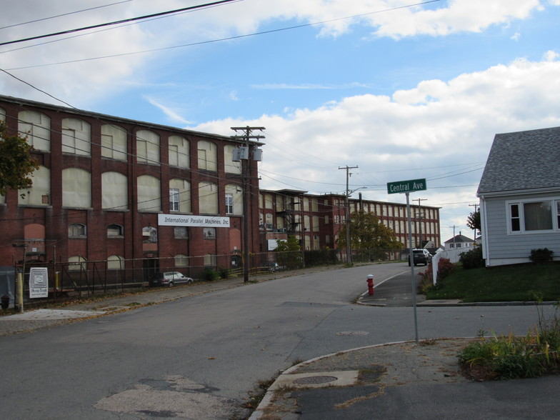 50-56 Conduit St, New Bedford, MA for sale - Building Photo - Image 1 of 1