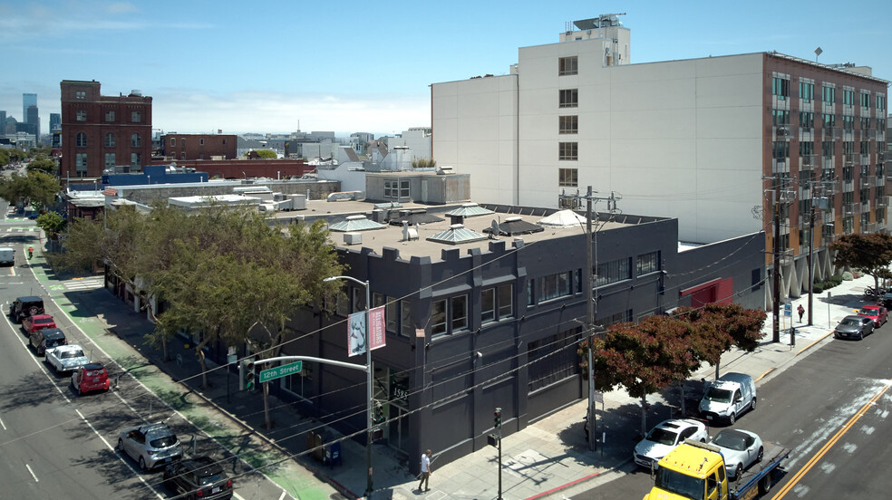 1585 Folsom St, San Francisco, CA for rent - Building Photo - Image 2 of 6