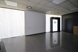 Retail in Igualada, Barcelona to rent Interior Photo- Image 1 of 2