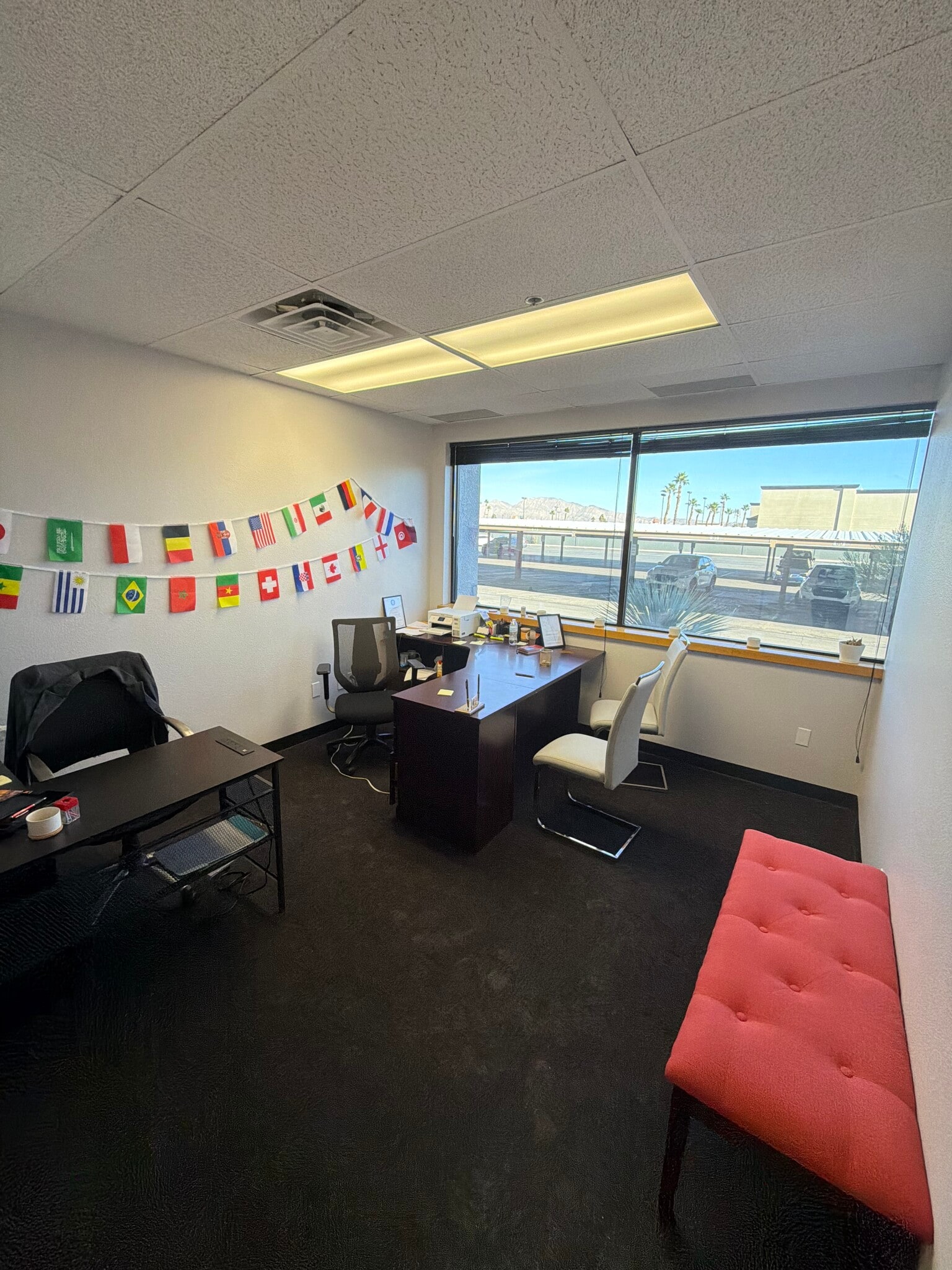 2755-2795 E Desert Inn Rd, Las Vegas, NV to rent Interior Photo- Image 1 of 1